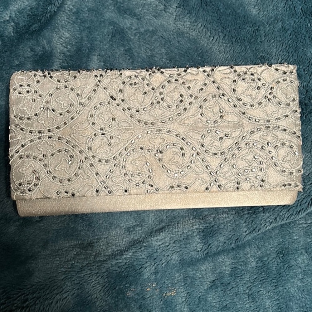 Moon Struck Designs - Grey Party Bag! 🌙